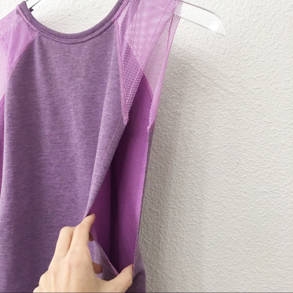 Nike mesh cutoff workout tank - Picture 7 of 7